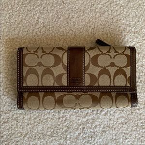 Coach wallet